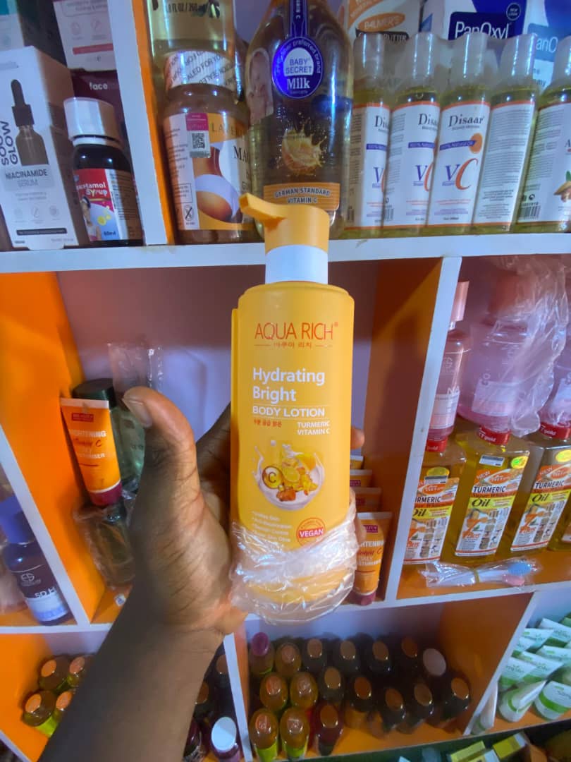 AQUA RICH HYDRATING BRIGHT BODY LOTION
