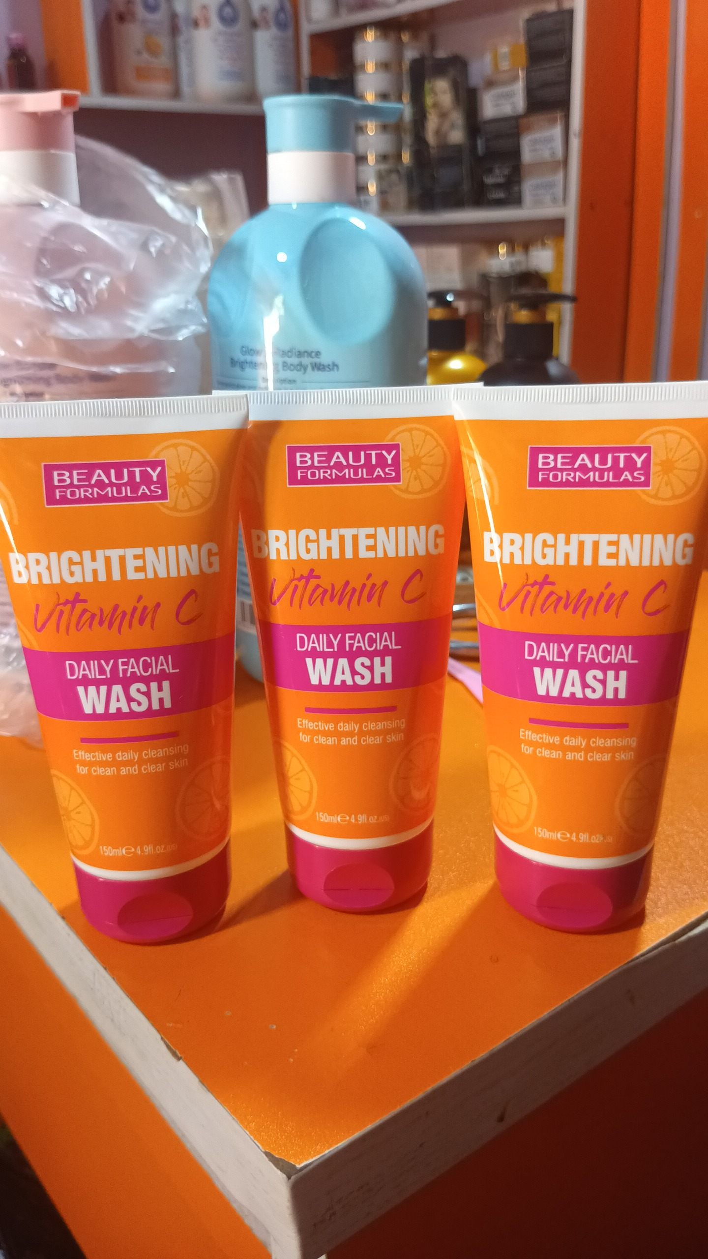BEAUTY FORMULAS fACE WASH