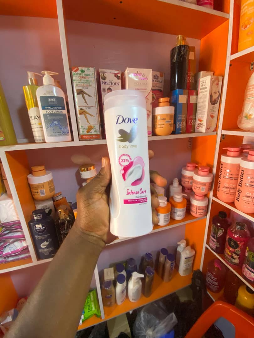 DOVE LOTION (INTENSE CARE)