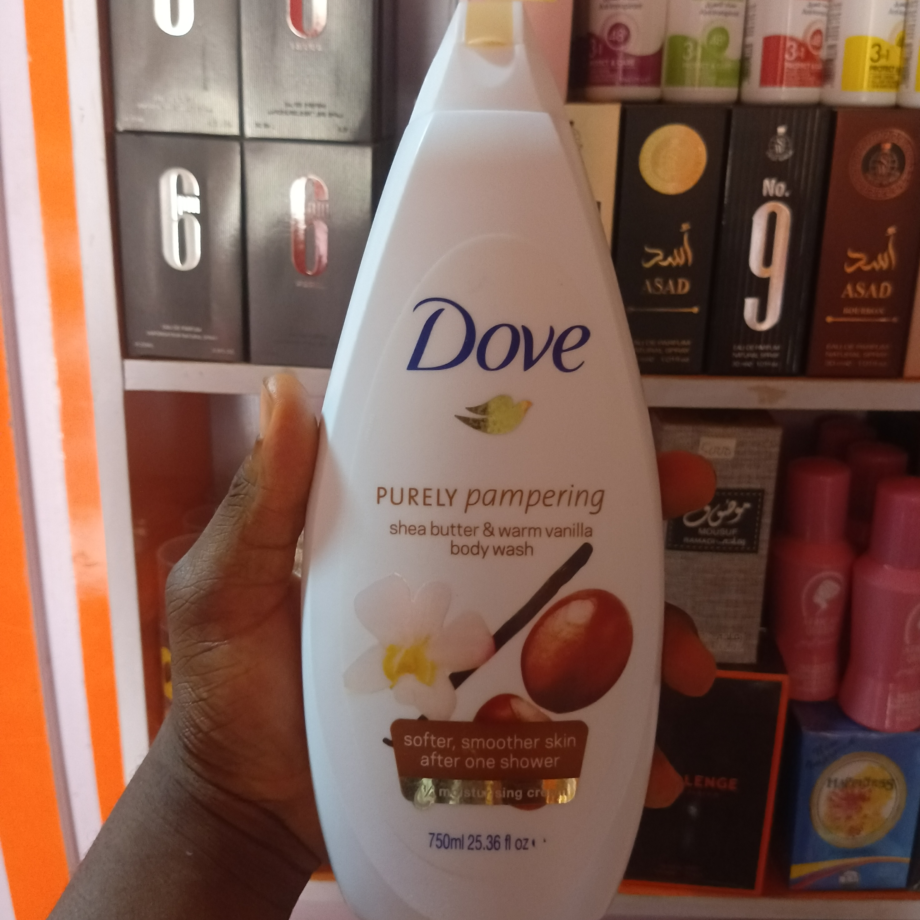 DOVE PURELY PAMPERING BODY WASH