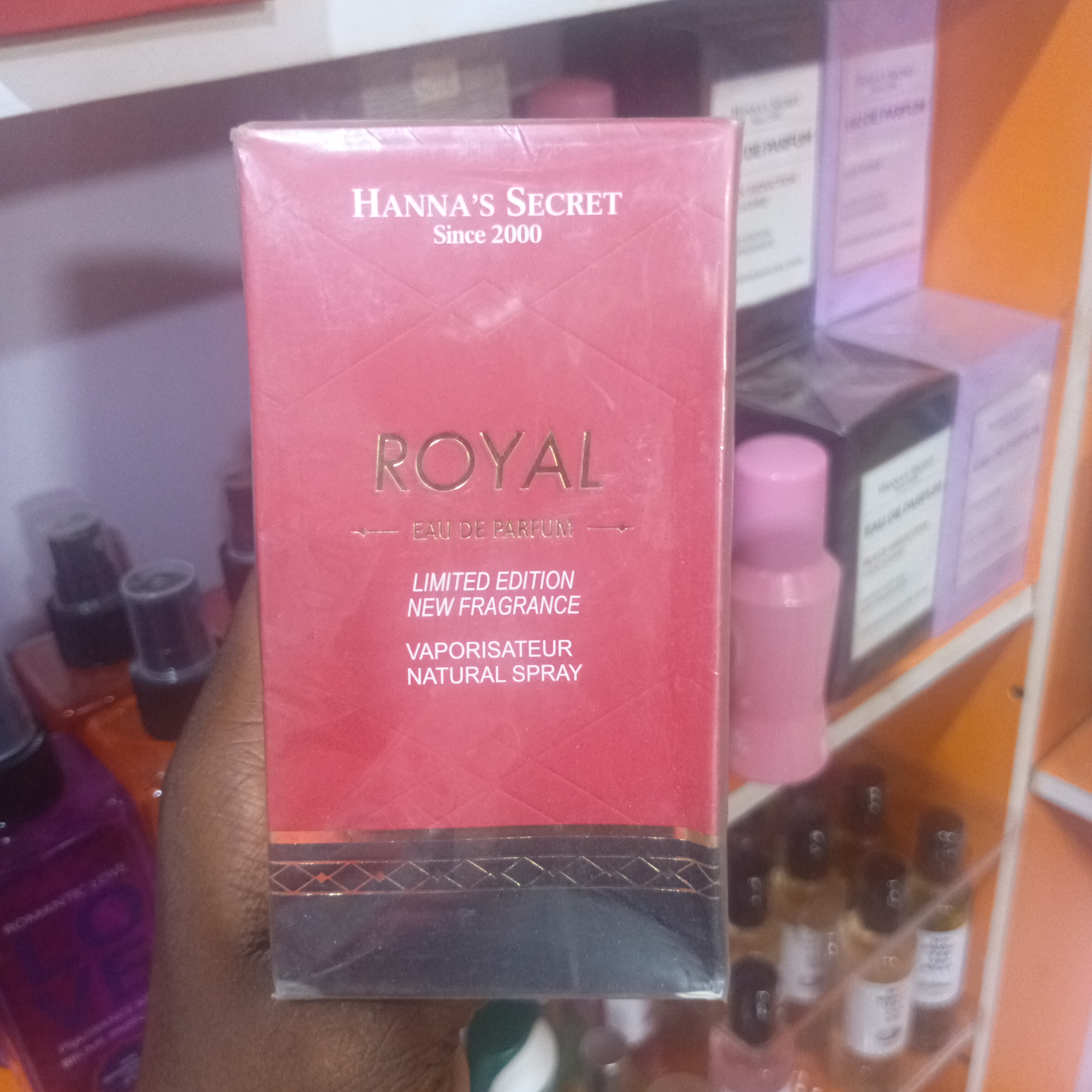 HANNA'S SECRET( Royal)
