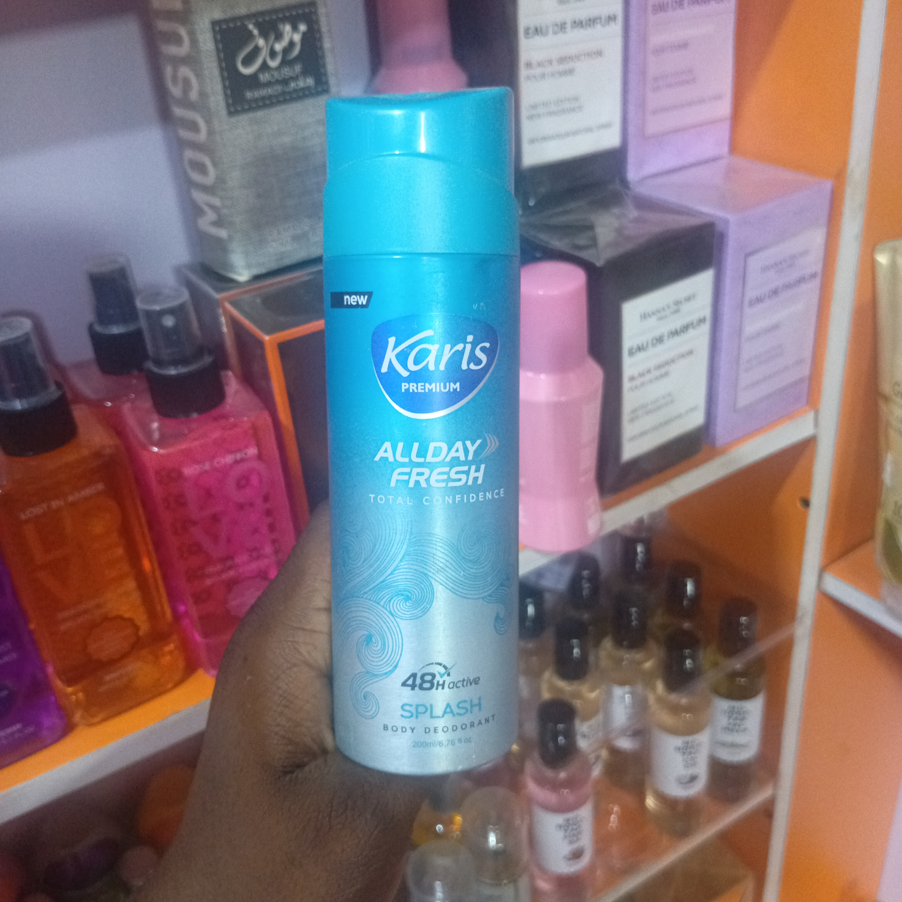 KARIS (Allday fresh total confidence)