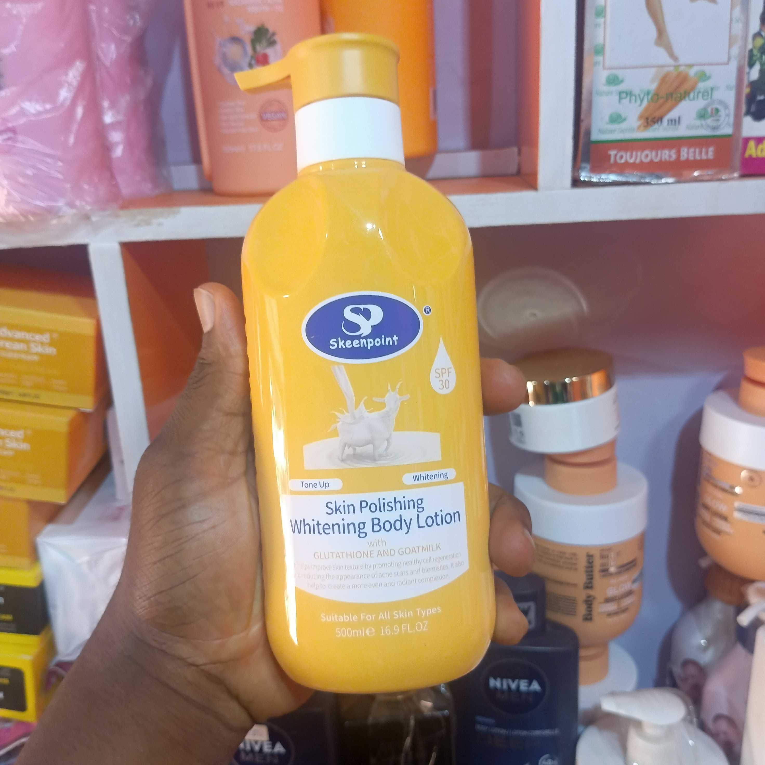SKEENPOINT SKIN POLISHING WHITENING BODY LOTION