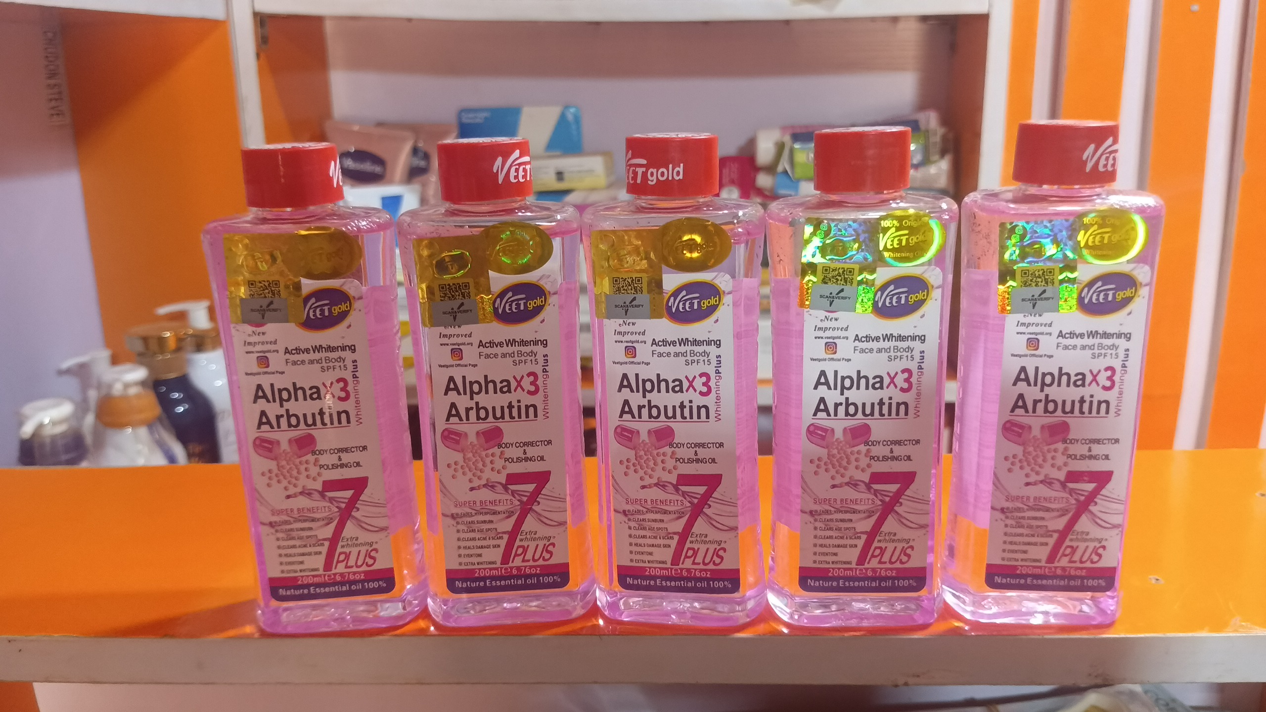 VEET GOLD ALPHA ARBUTIN OIL 200ML