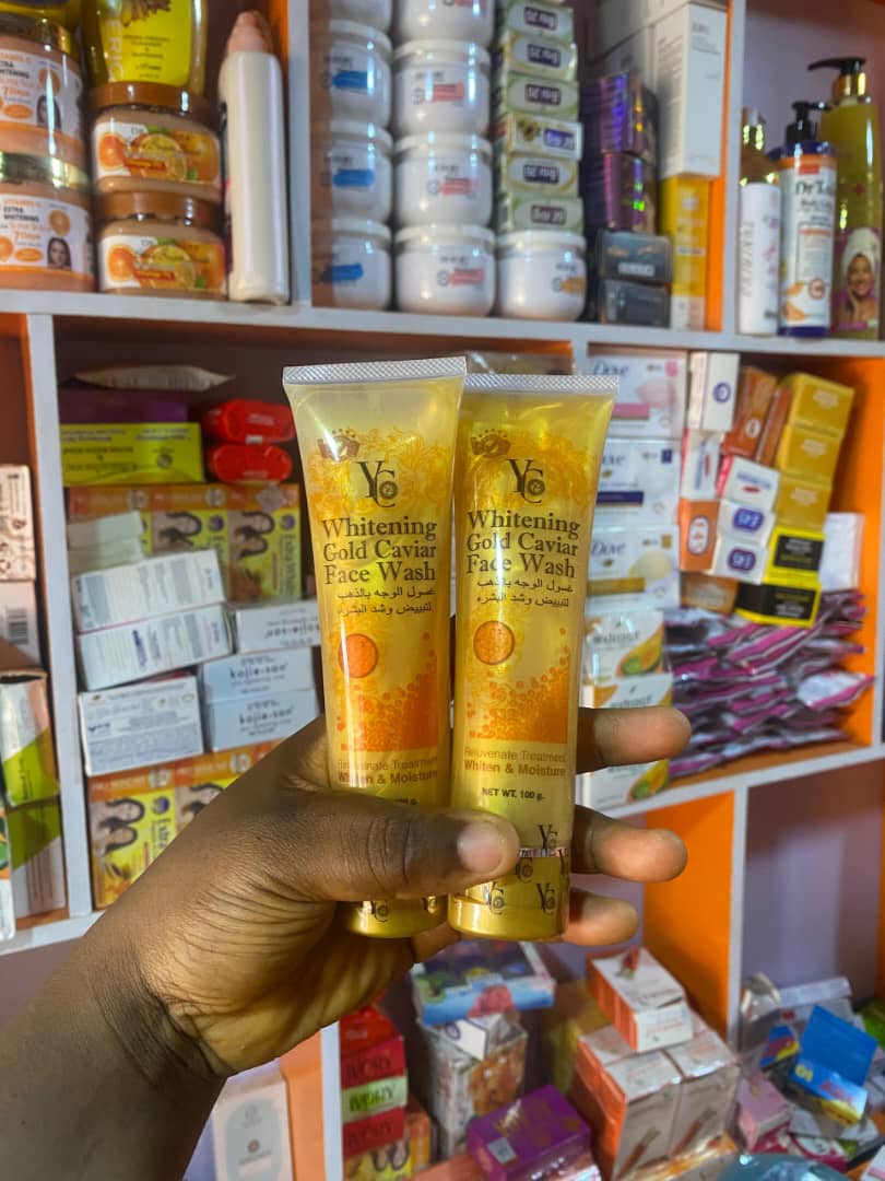 YC CAVIAR GOLD WHITENING FACE WASH